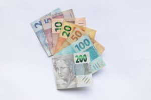 10 Dicas para Economizar Dinheiro em Viagens de Longa Duração