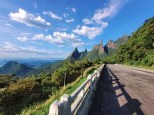Guia completo das trilhas secretas no Parque Nacional da Serra dos Órgãos
